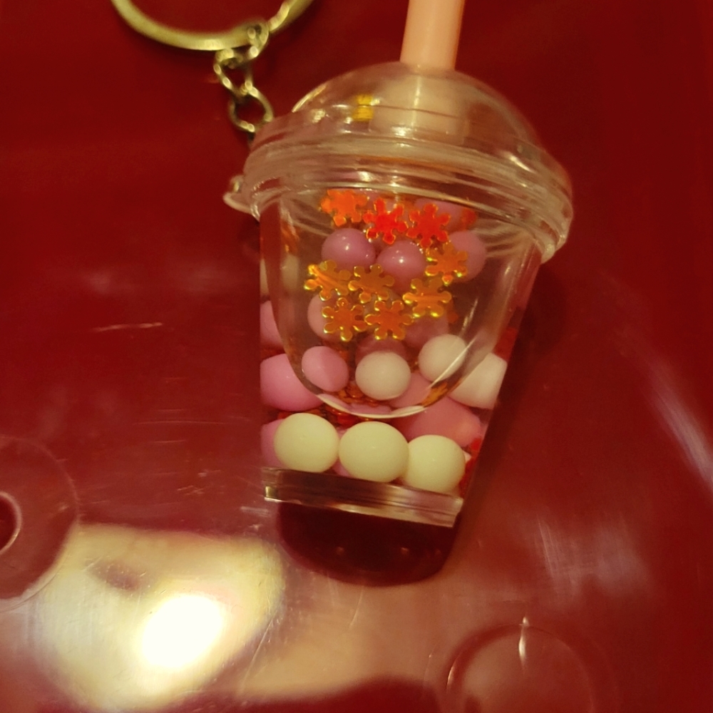 Motion liquid  keychain